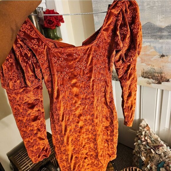 Asos Burnt Orange Velour Embroidered See Through Detail Trim Peasant Style Long - Picture 2 of 13